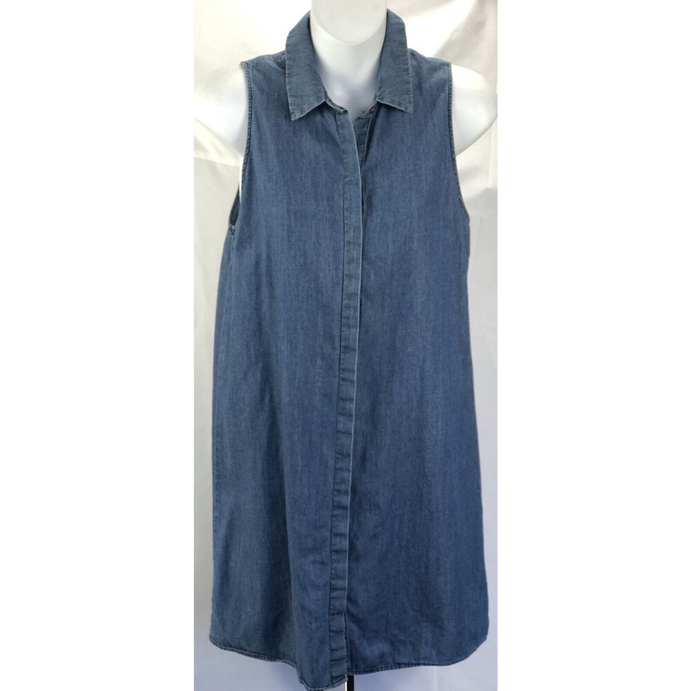 Forever21 Sleeveless shirt dress S Blue Chambray ButtonUp Collar Coastal Cottage